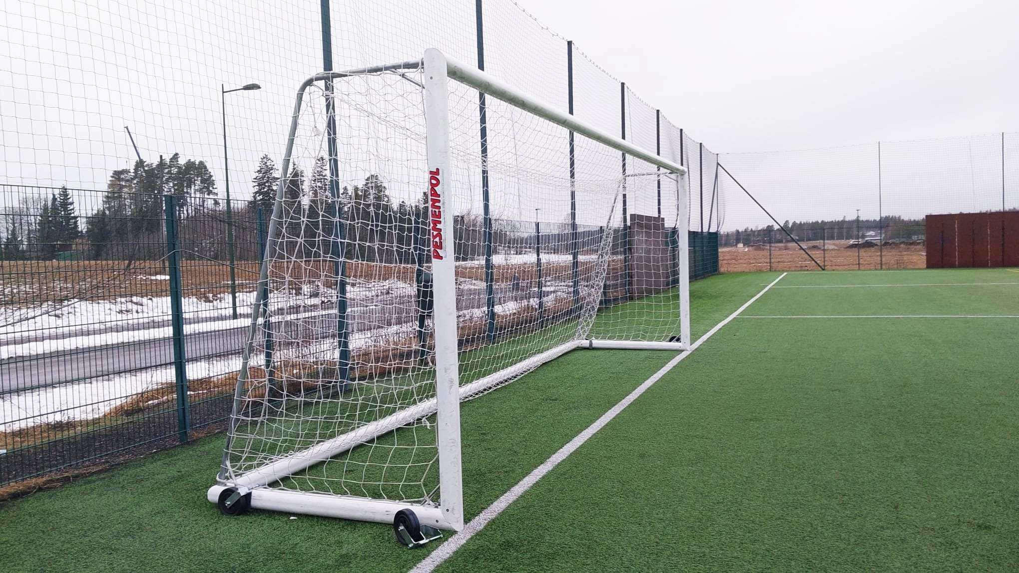Jalkapallomaali Pesmenpol Pro 5x2m Siirtorenkailla Tutustu Jalkapallomaali Pesmenpol Pro 5x2m Siirtorenkailla Tutustu