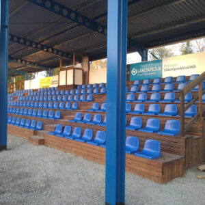 Katsomotuoli PRO 32 on hinta/laatusuhteeltaan erinomainen valinta sisä- ja ulkokatsomoihin